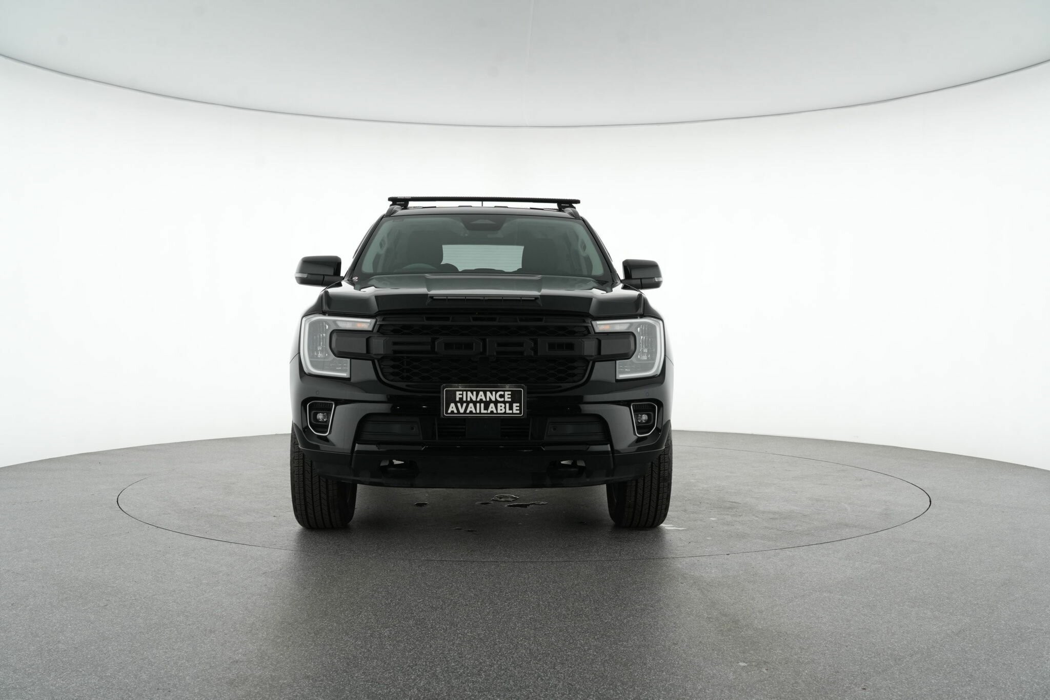 Ford Everest image 3