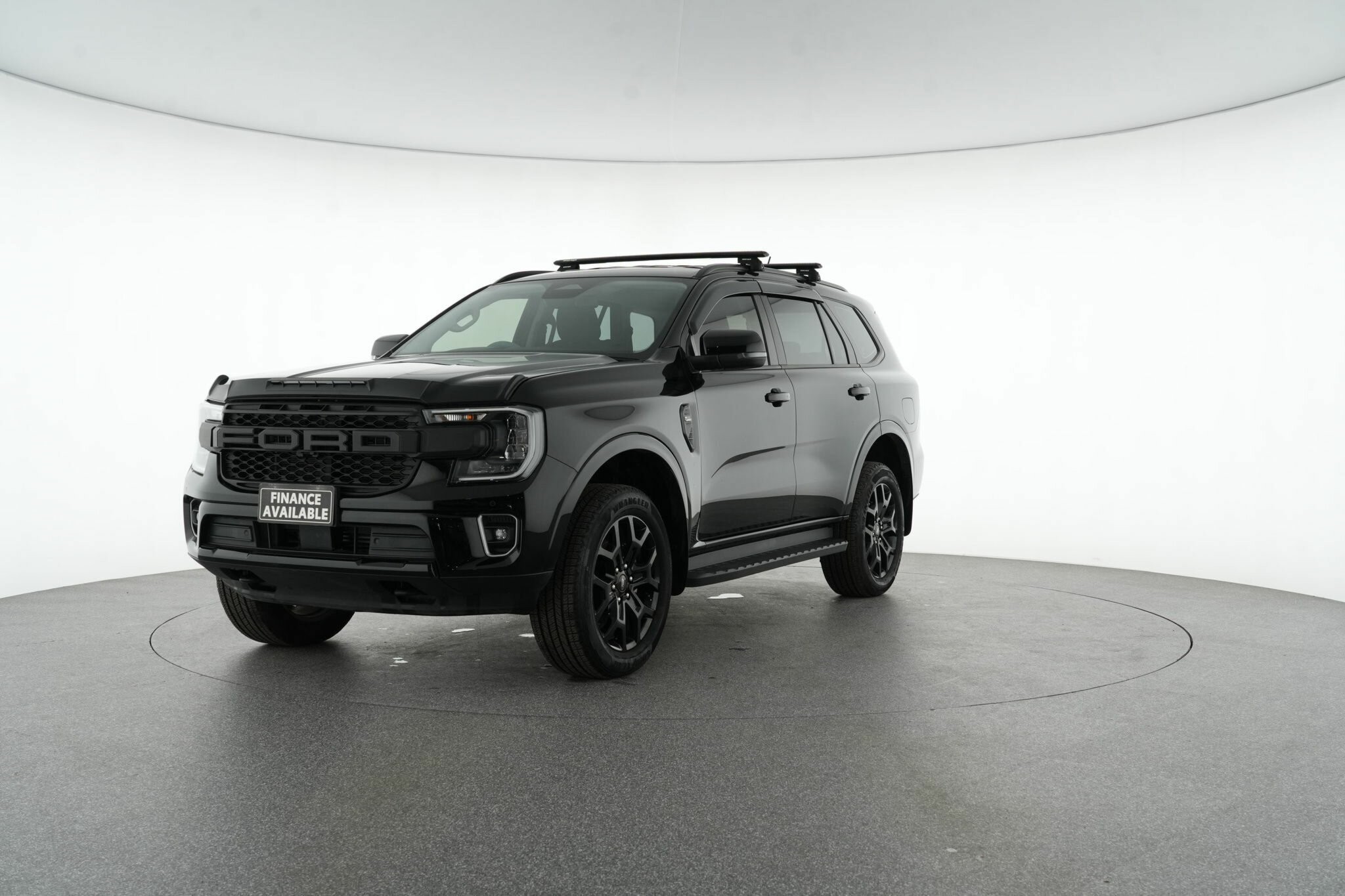 Ford Everest image 4