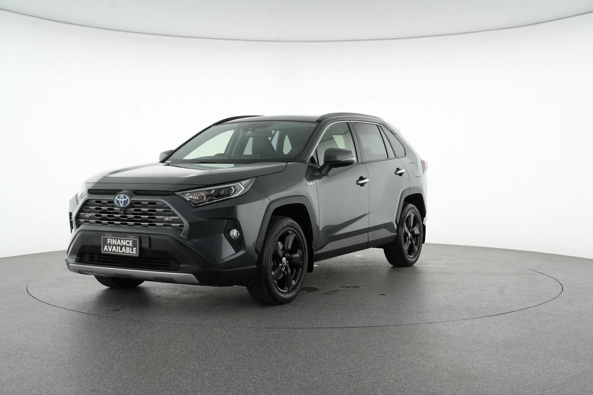 Toyota Rav4 image 4