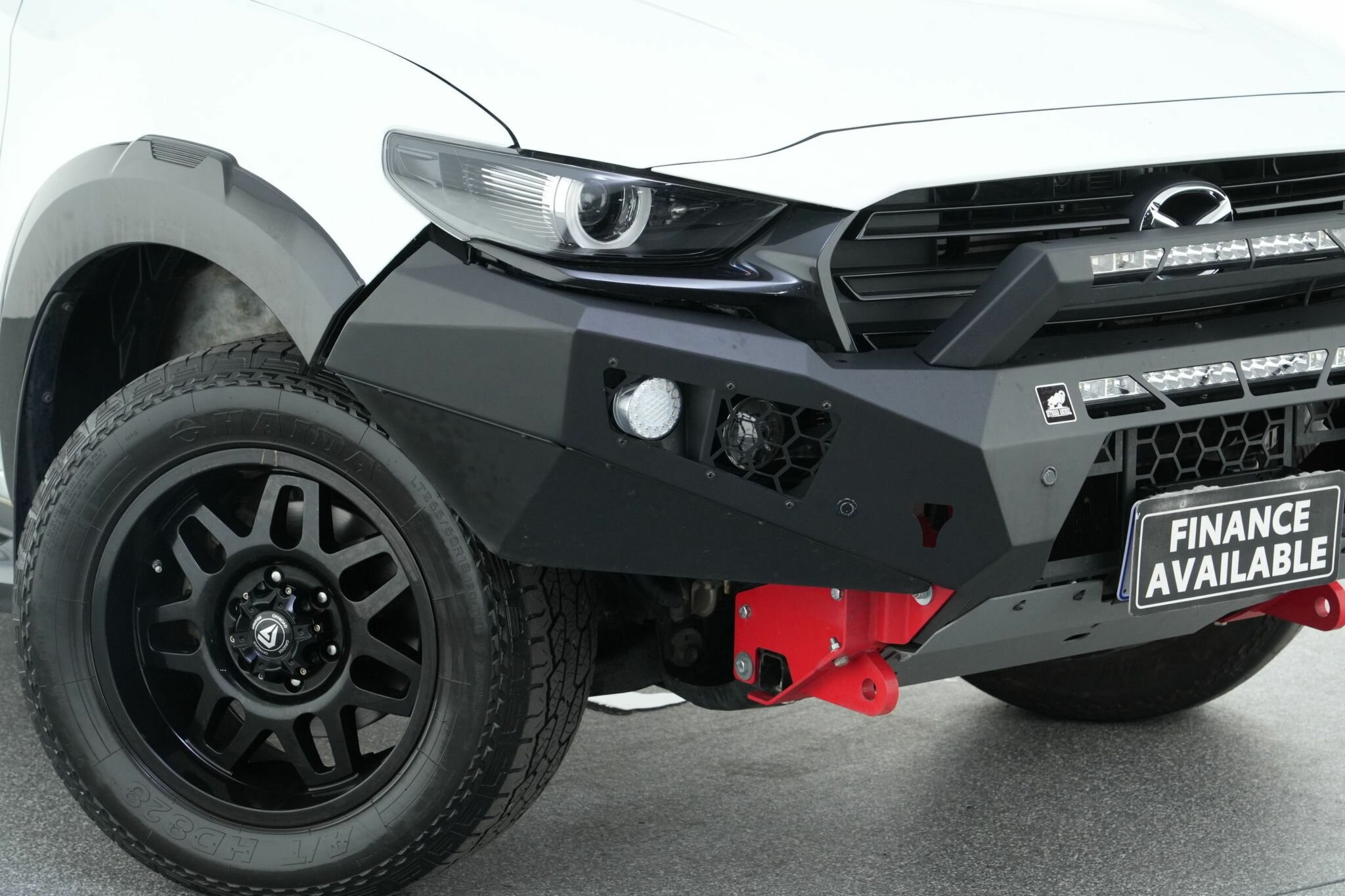 Mazda Bt-50 image 2