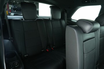 https://vehicle-cdn.autoleague.cloud/30641_U512401_14.jpg