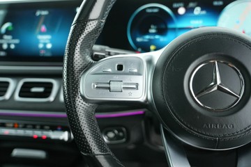 https://vehicle-cdn.autoleague.cloud/30641_U512401_23.jpg