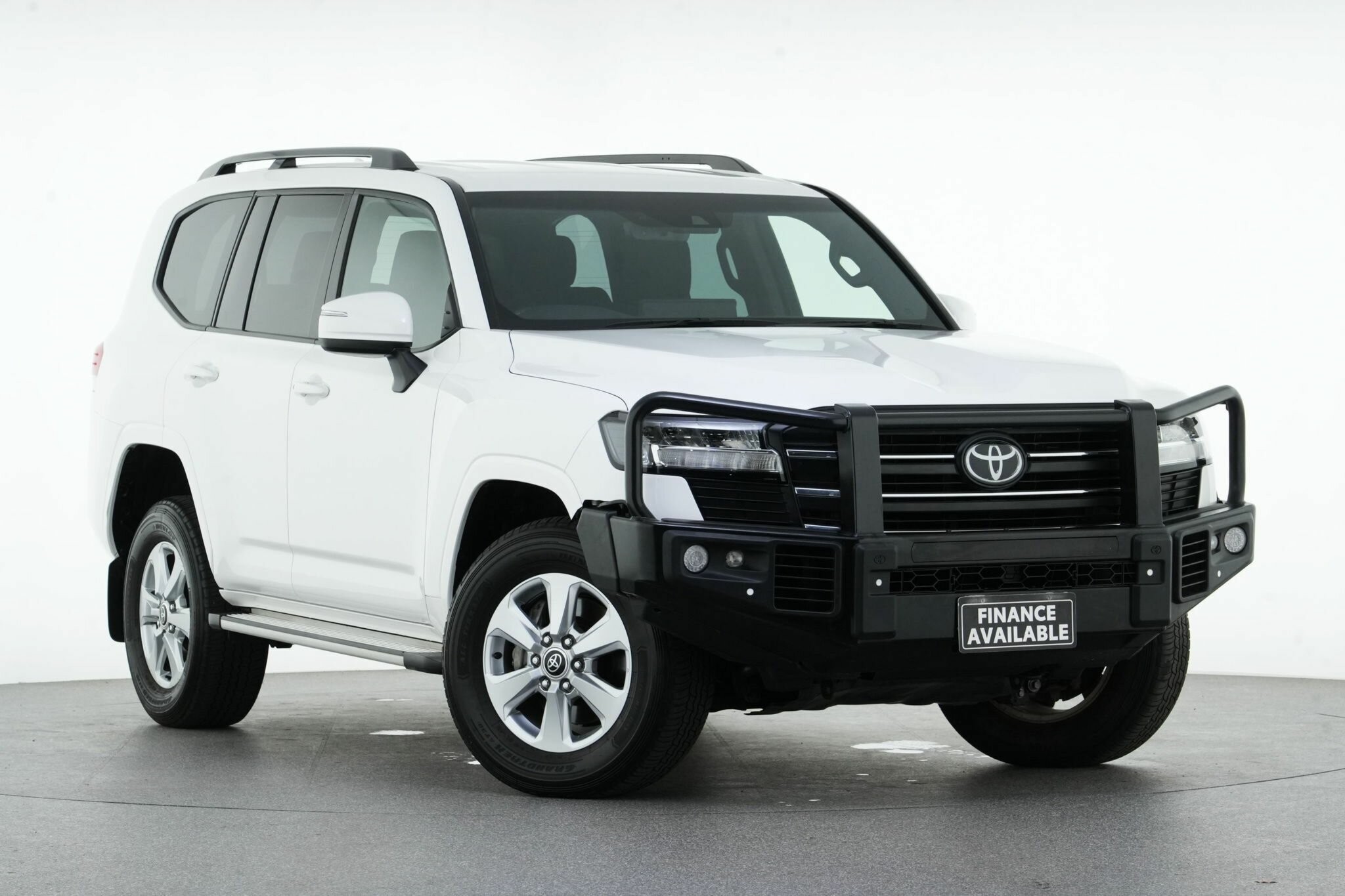 Toyota Landcruiser image 1