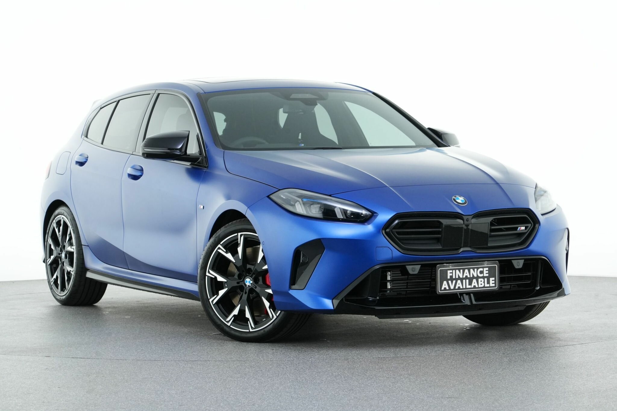 BMW 1 Series image 1