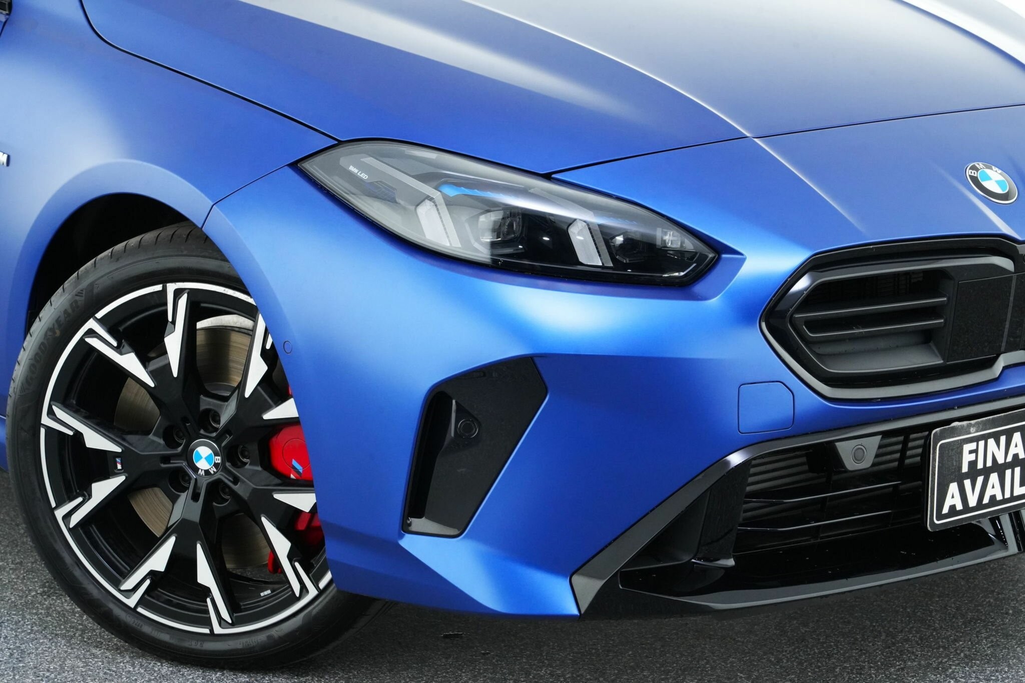 BMW 1 Series image 2