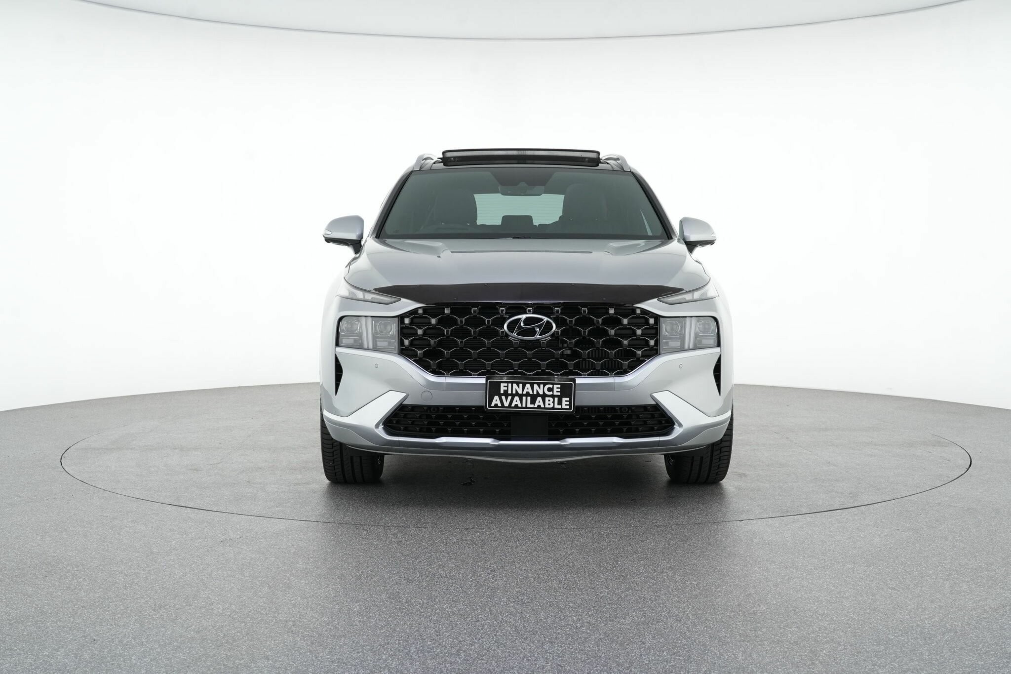Hyundai Santa Fe image 3