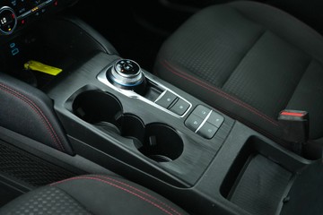 https://vehicle-cdn.autoleague.cloud/30641_U512428_24.jpg