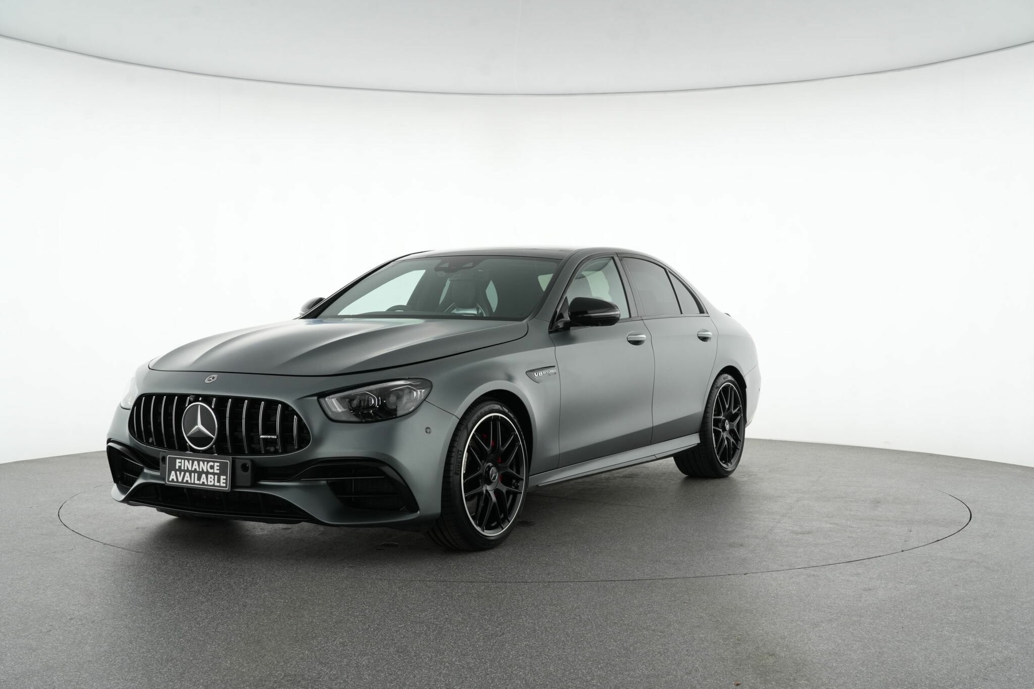 Mercedes Benz E-class image 4