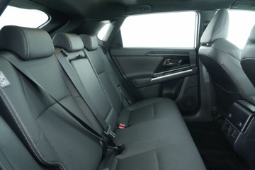 https://vehicle-cdn.autoleague.cloud/30641_U512435_13.jpg