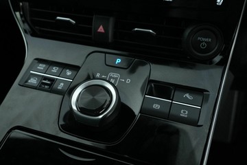 https://vehicle-cdn.autoleague.cloud/30641_U512435_25.jpg