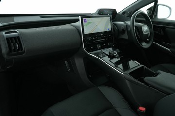 https://vehicle-cdn.autoleague.cloud/30641_U512435_26.jpg