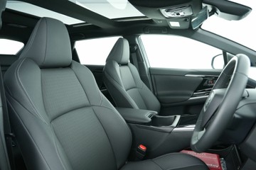 https://vehicle-cdn.autoleague.cloud/30641_U512438_18.jpg