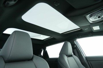 https://vehicle-cdn.autoleague.cloud/30641_U512438_19.jpg