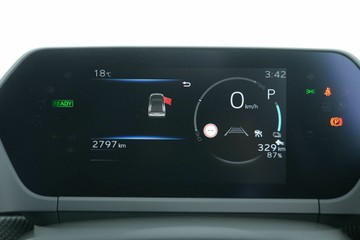 https://vehicle-cdn.autoleague.cloud/30641_U512438_21.jpg