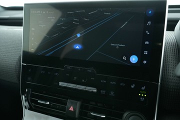 https://vehicle-cdn.autoleague.cloud/30641_U512440_23.jpg