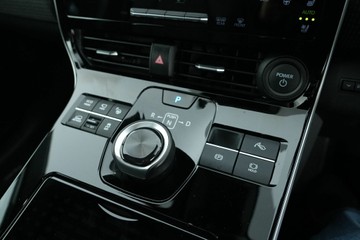 https://vehicle-cdn.autoleague.cloud/30641_U512440_25.jpg