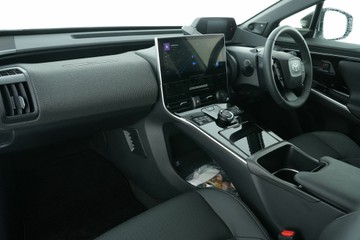 https://vehicle-cdn.autoleague.cloud/30641_U512441_26.jpg