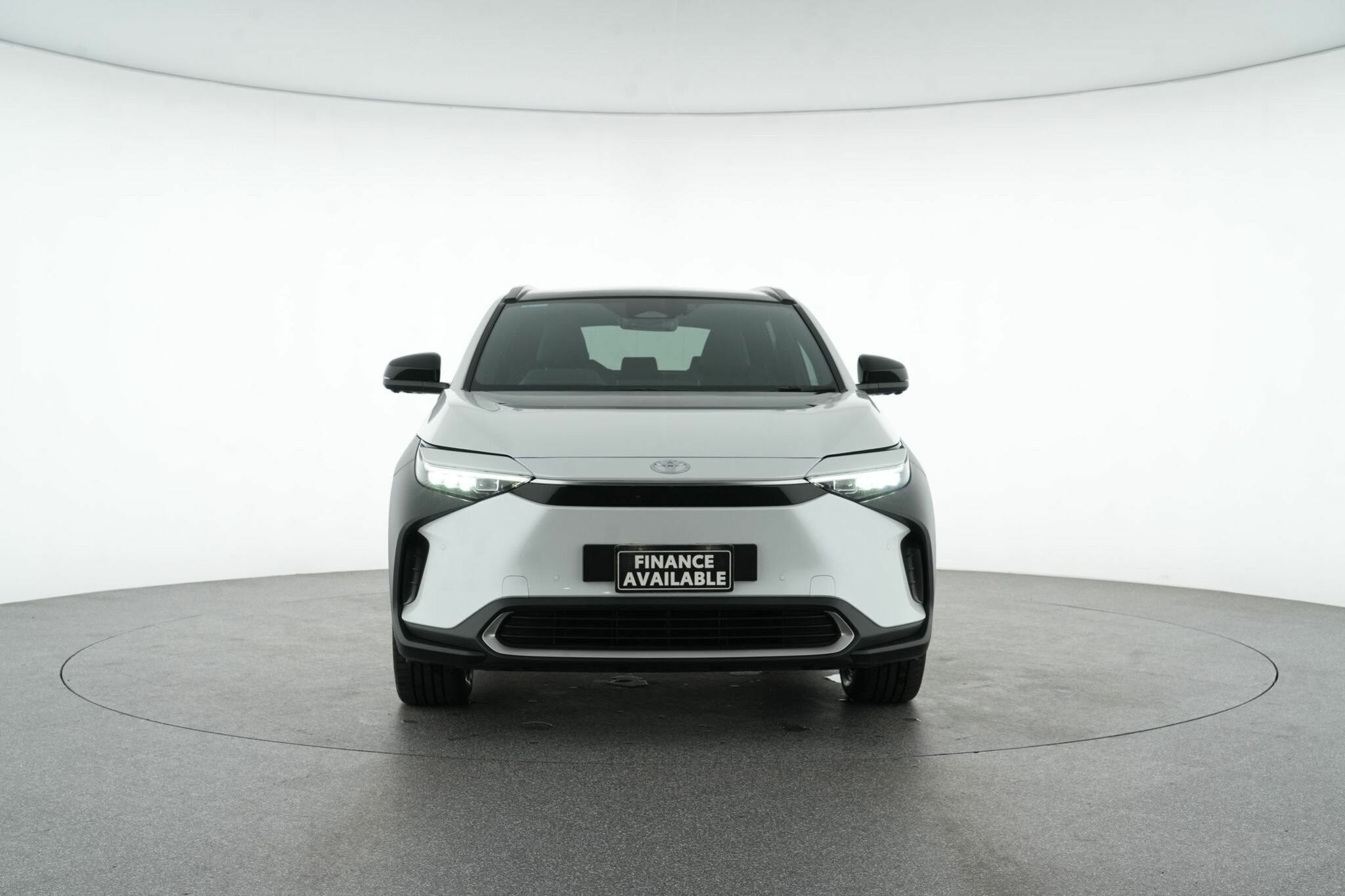 Toyota Bz4x image 3