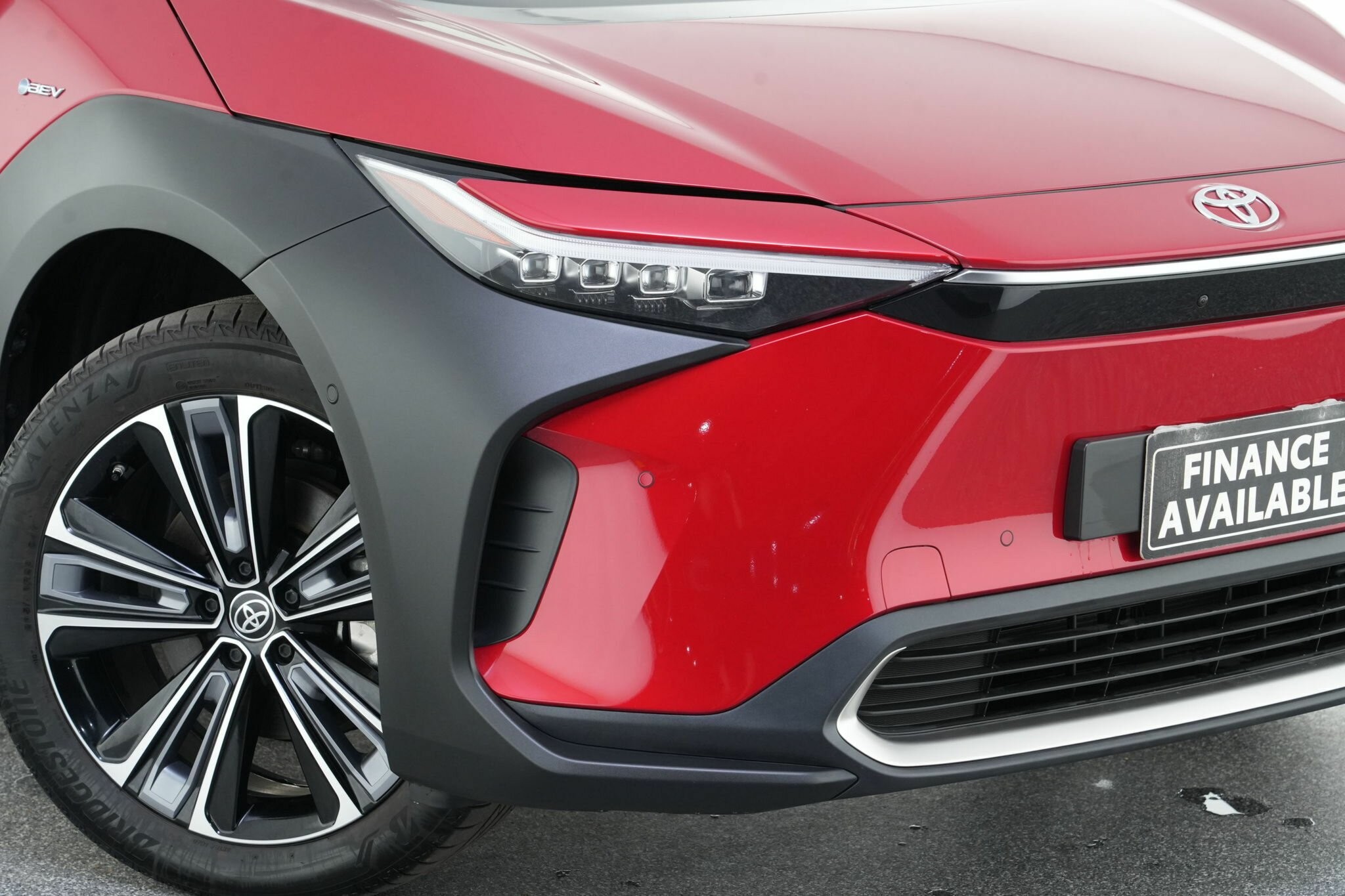 Toyota Bz4x image 2