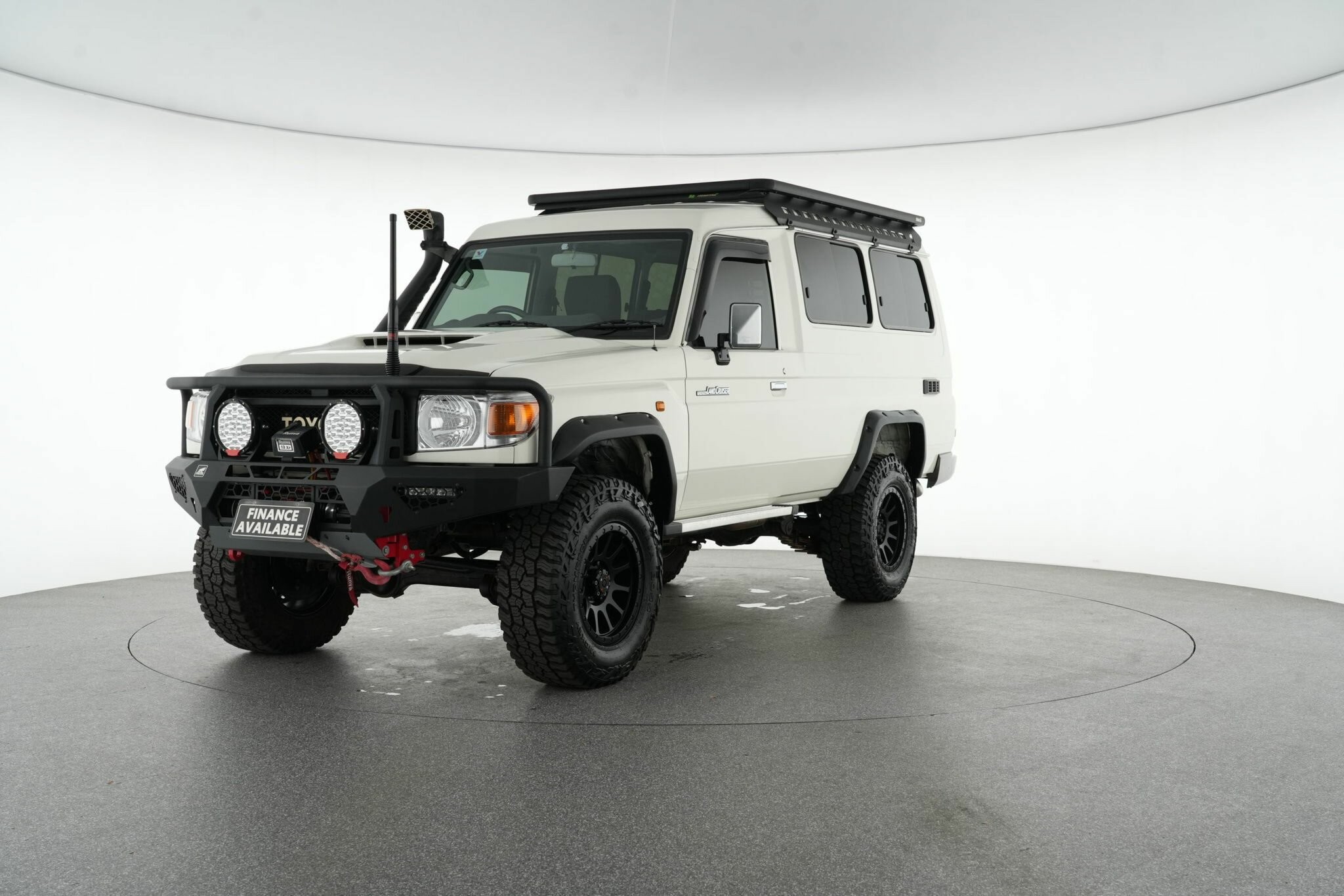 Toyota Landcruiser image 4