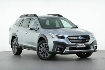https://vehicle-cdn.autoleague.cloud/30641_U512451_1.jpg