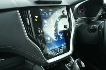https://vehicle-cdn.autoleague.cloud/30641_U512451_24.jpg