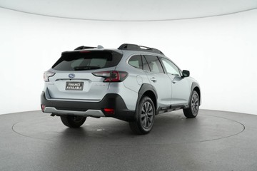 https://vehicle-cdn.autoleague.cloud/30641_U512451_7.jpg