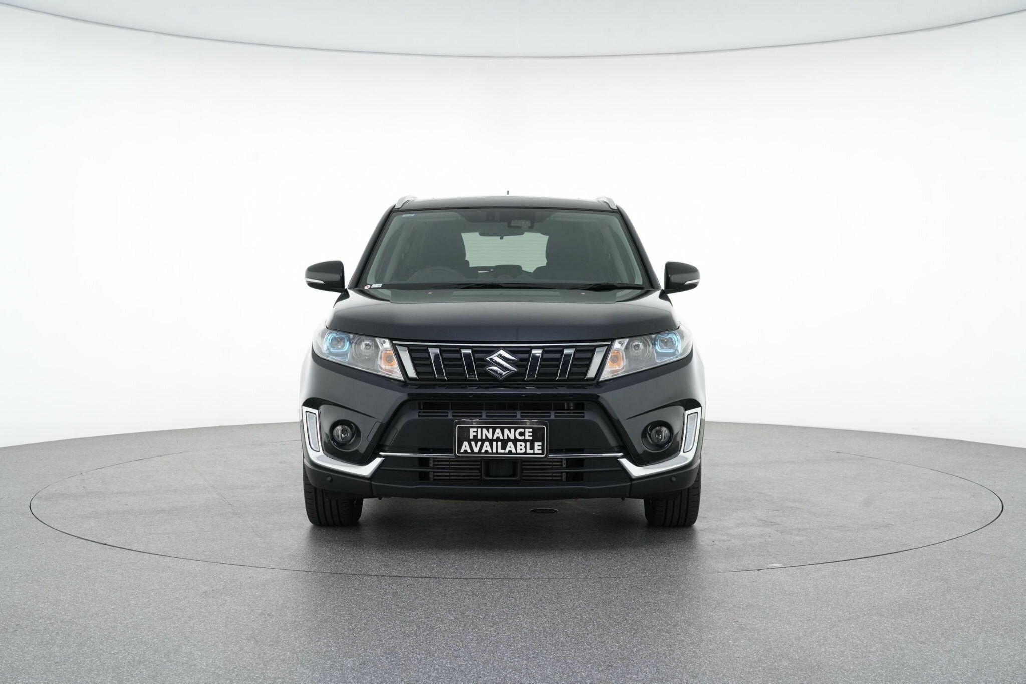 Suzuki Vitara image 3