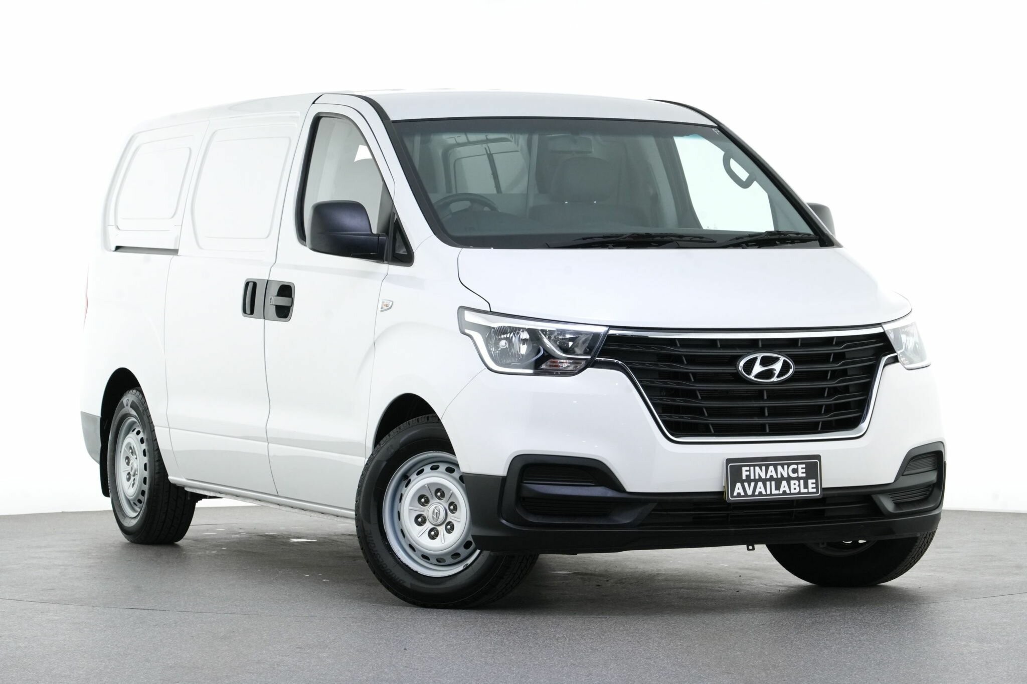 Hyundai Iload image 1