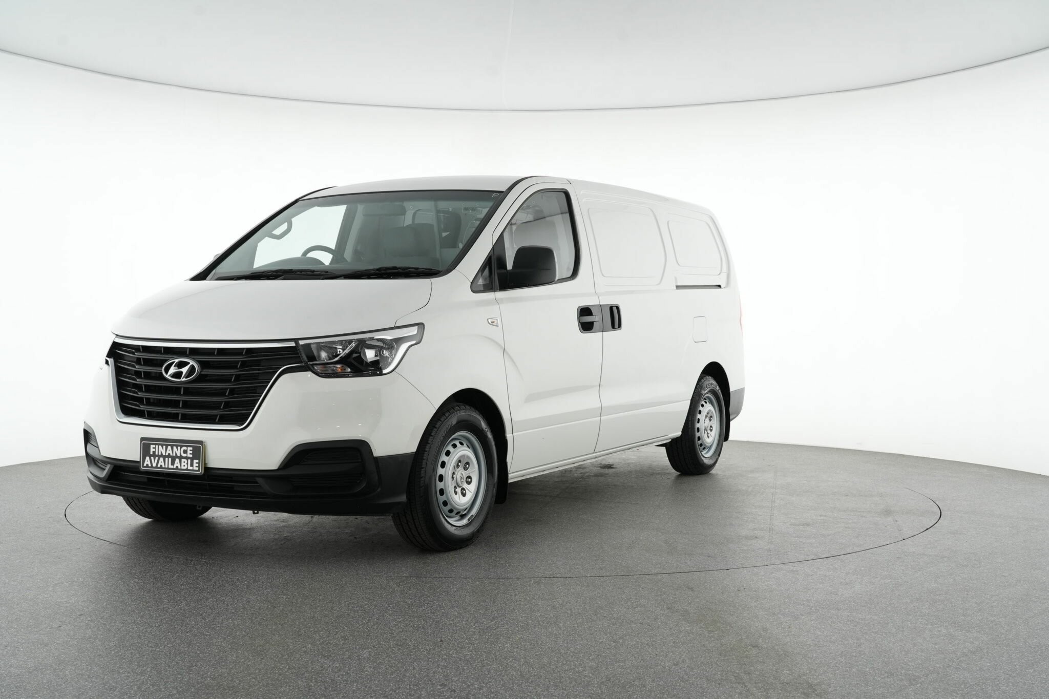 Hyundai Iload image 4