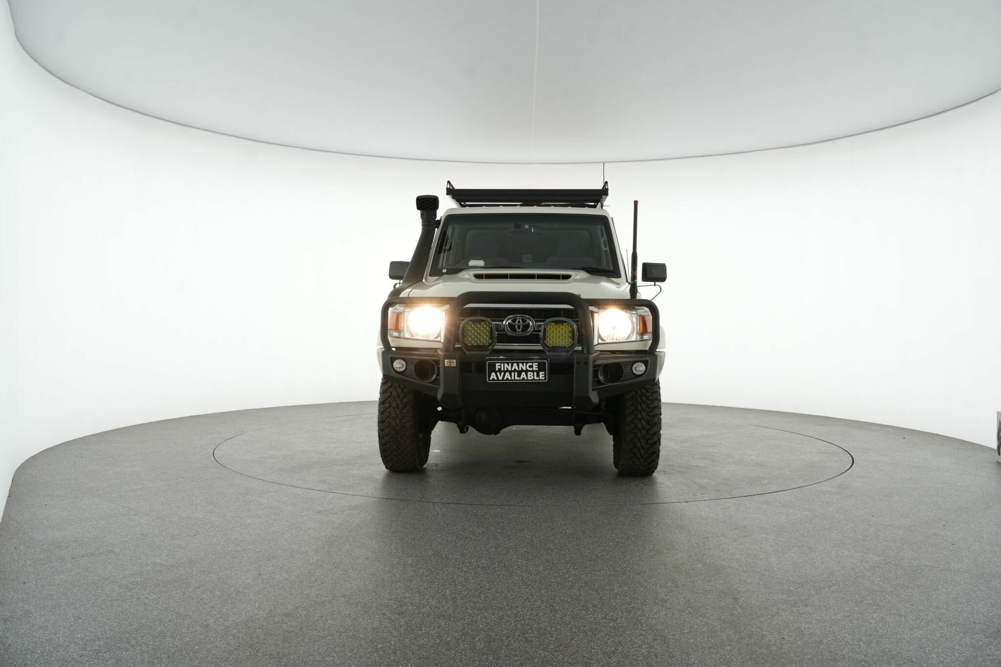 Toyota Landcruiser image 4