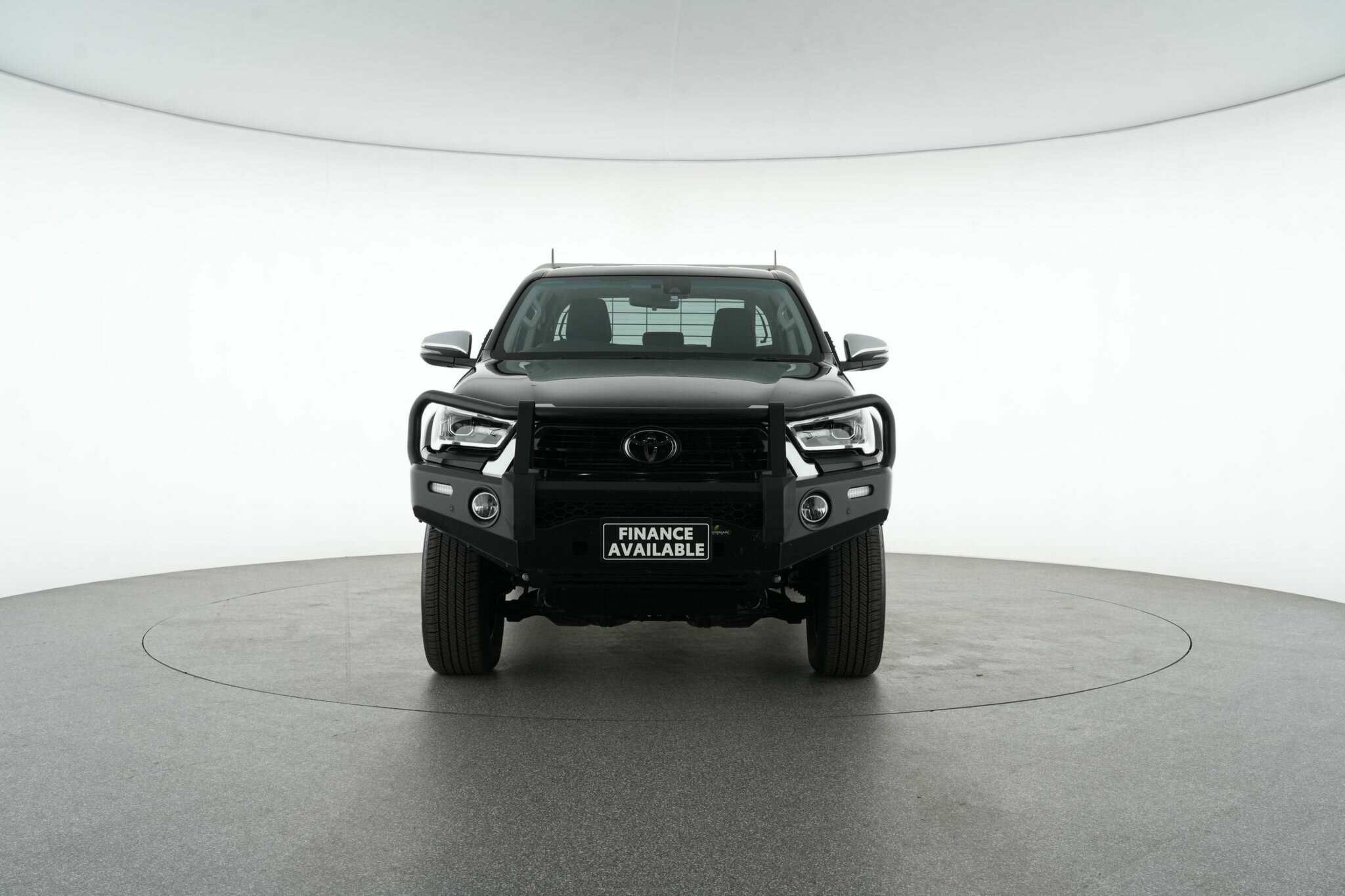 Toyota Hilux image 3