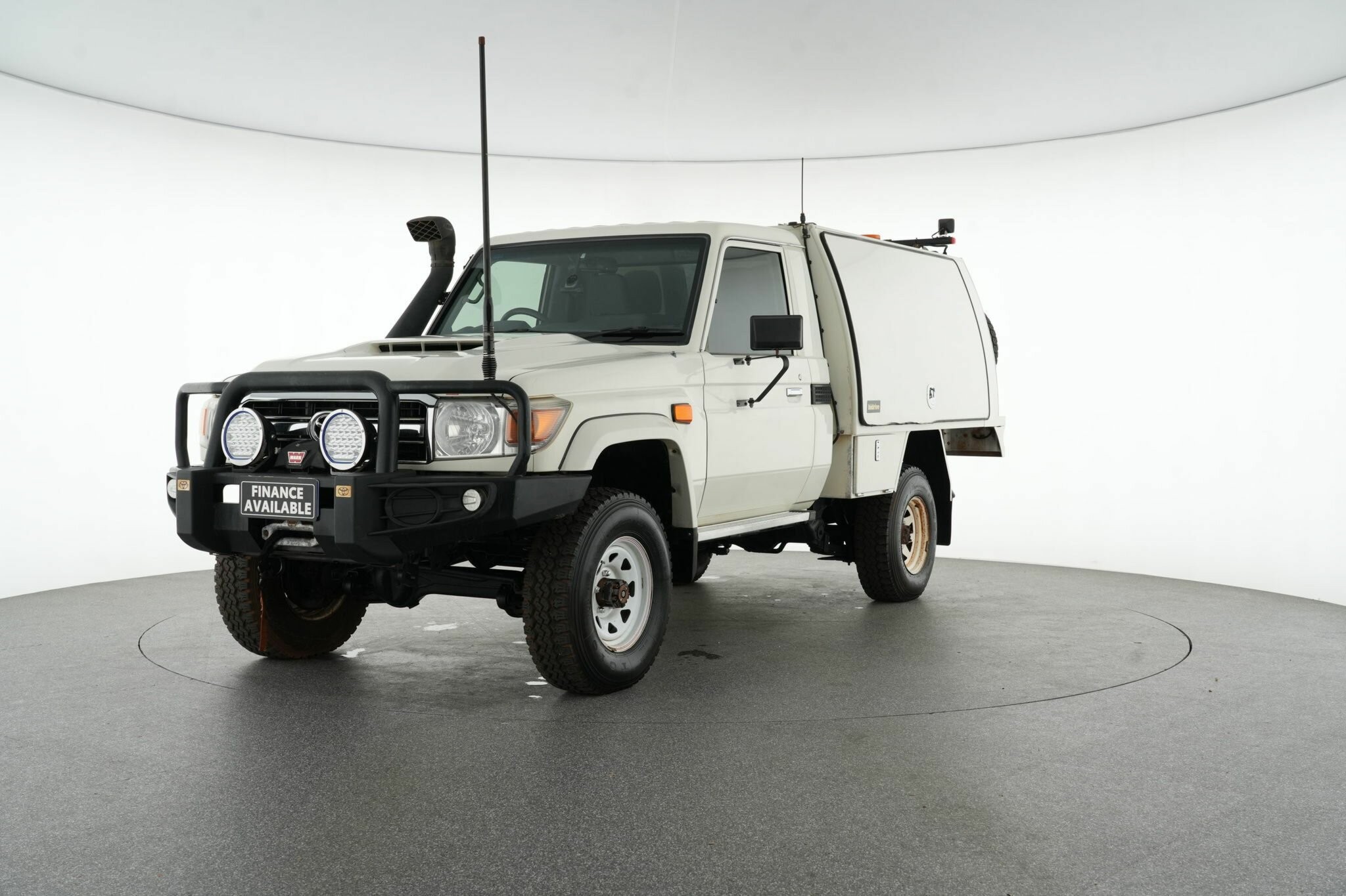 Toyota Landcruiser image 4
