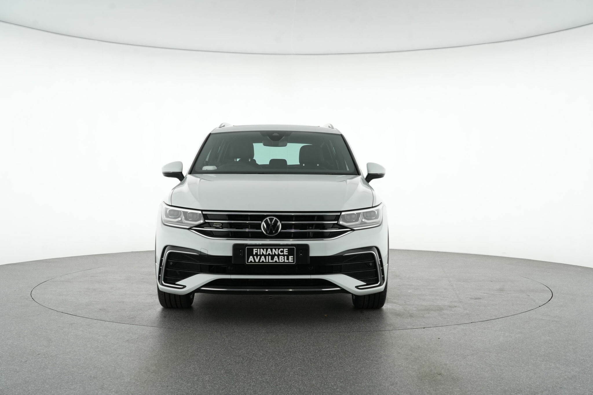 Volkswagen Tiguan image 3