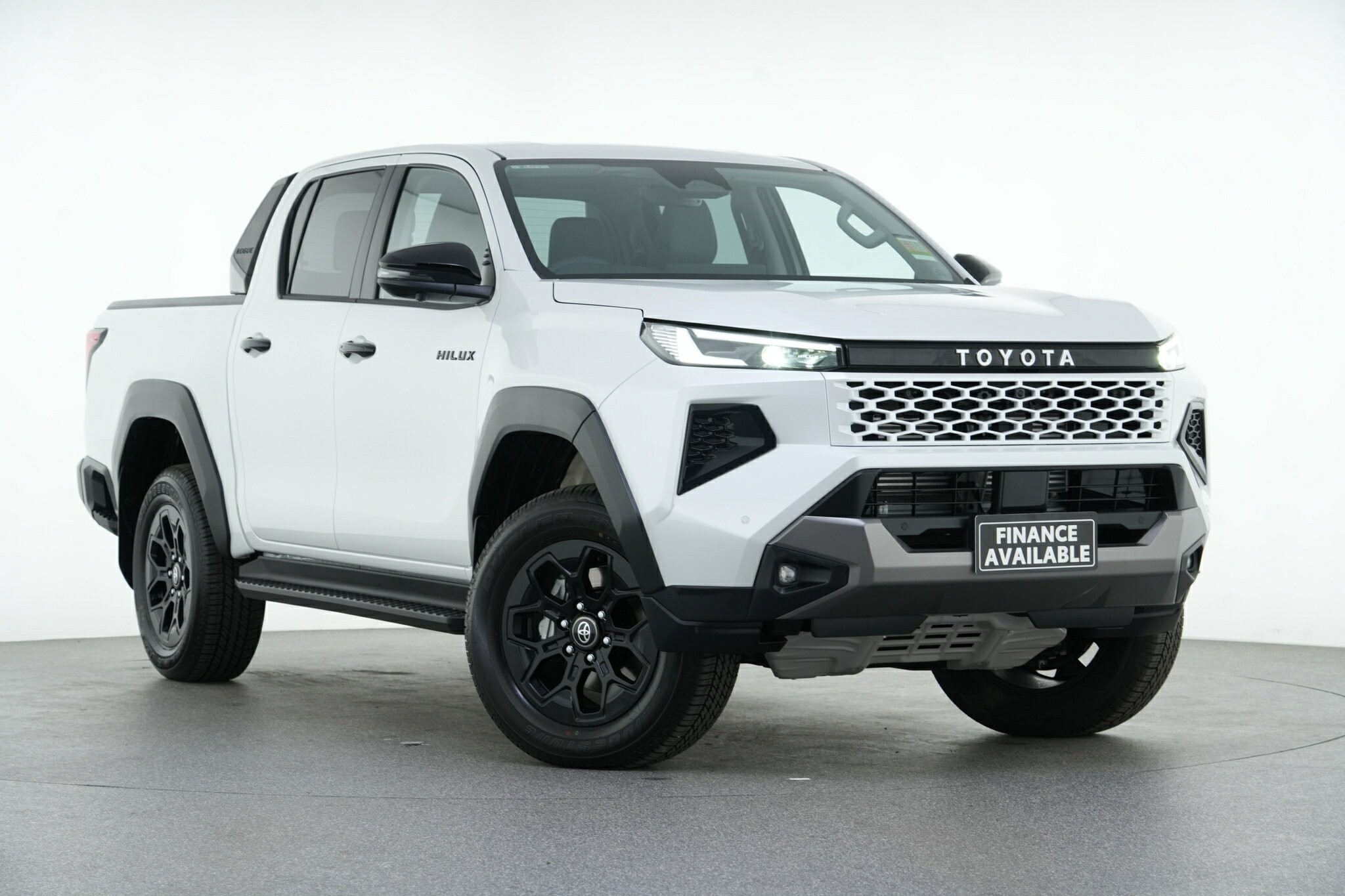Toyota Hilux image 1