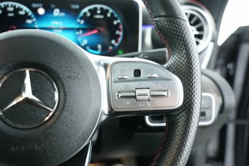 https://vehicle-cdn.autoleague.cloud/30641_U512494_24.jpg