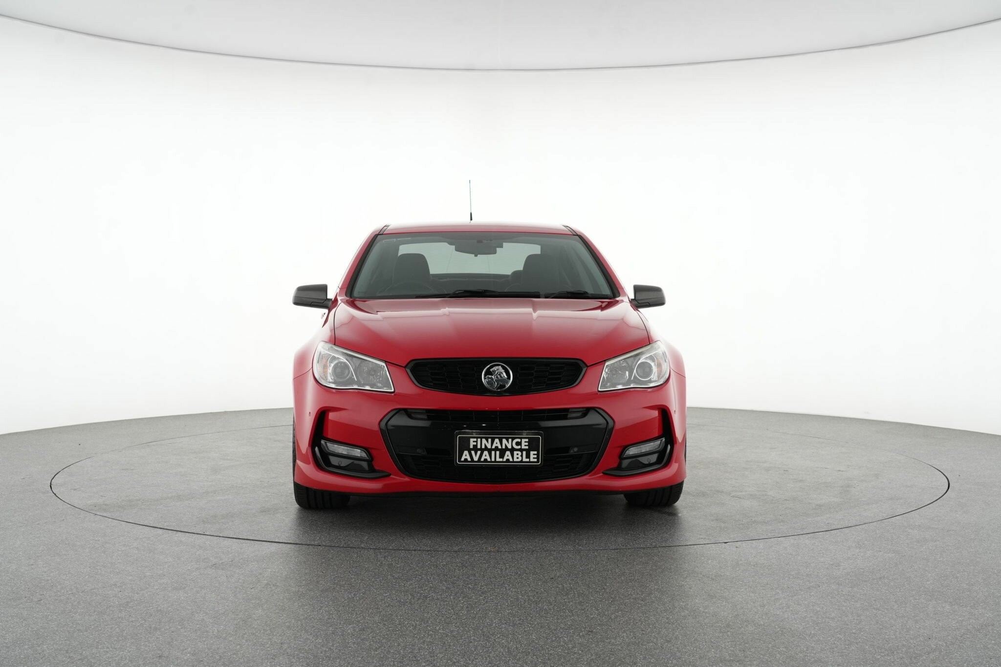 Holden Commodore image 3