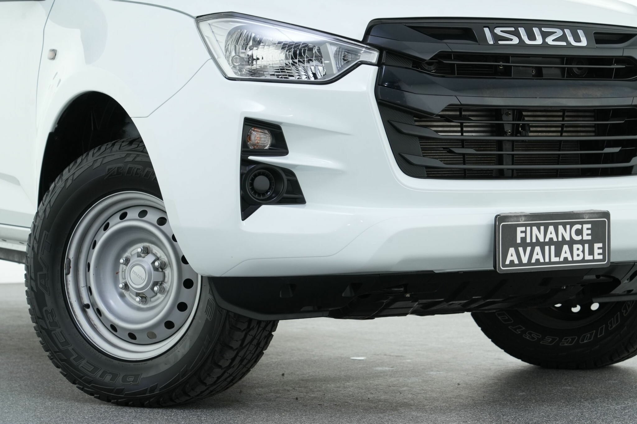 Isuzu D-max image 2