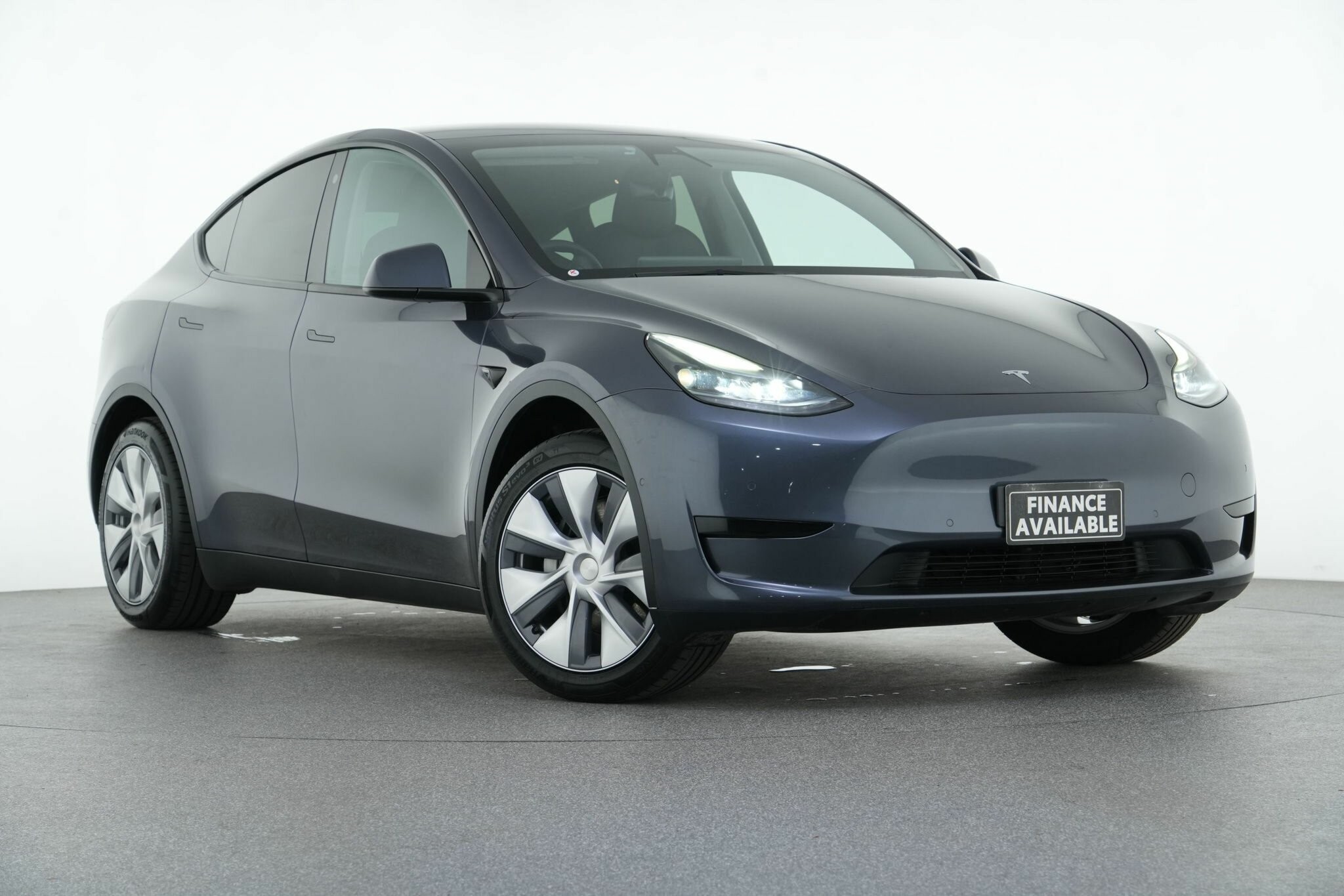 Tesla Model Y image 1