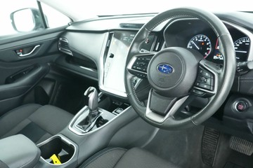 https://vehicle-cdn.autoleague.cloud/30641_U512509_16.jpg