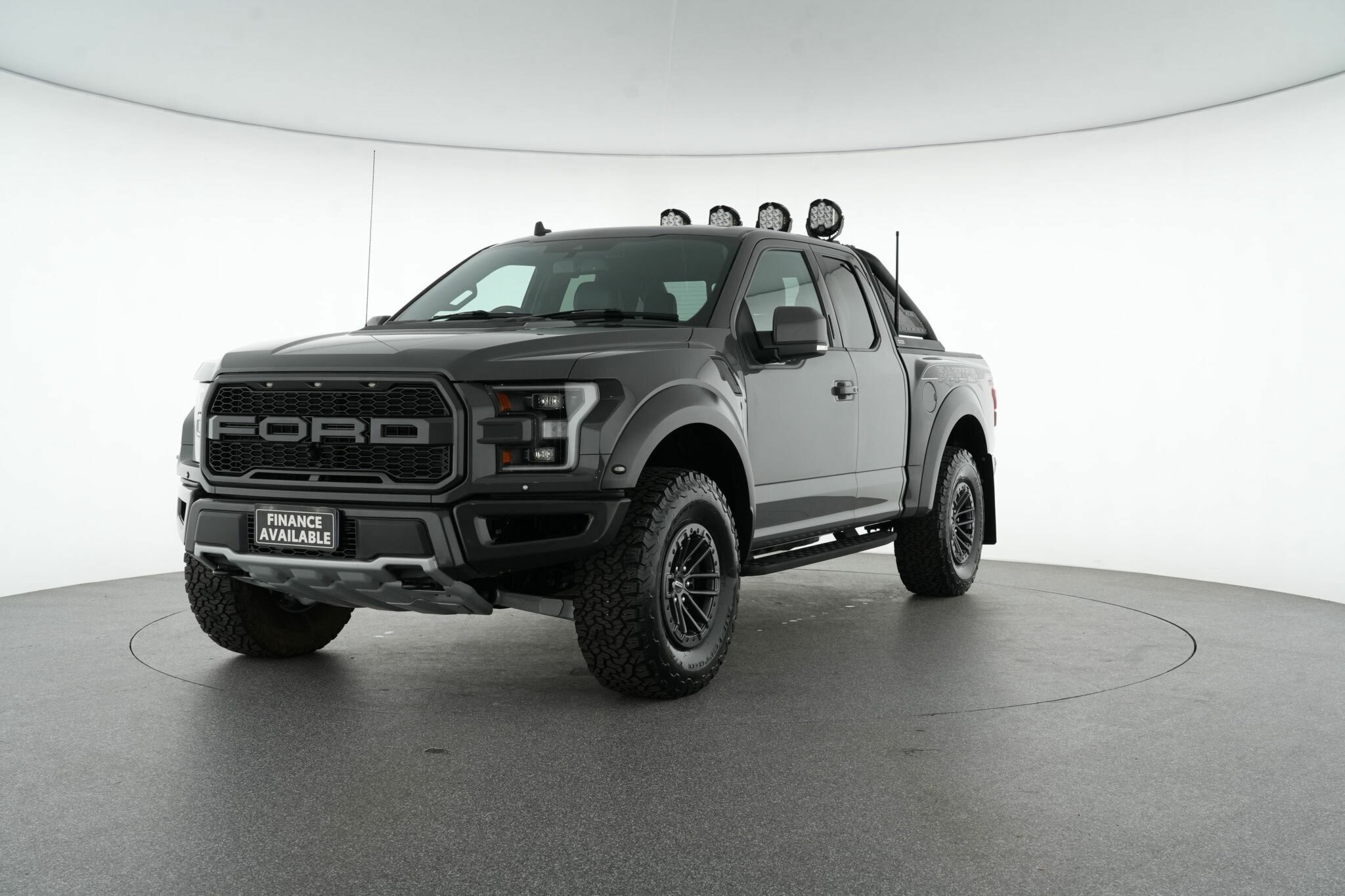 Ford F150 image 3