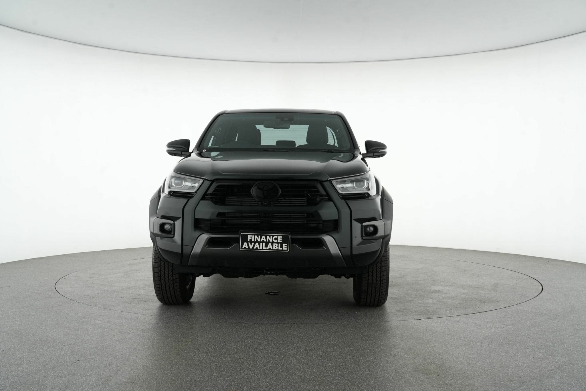 Toyota Hilux image 3