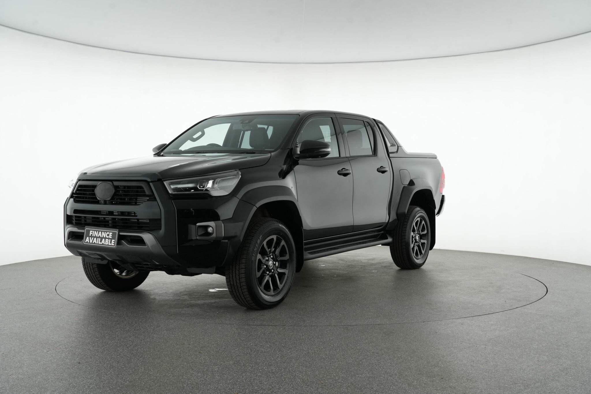 Toyota Hilux image 4