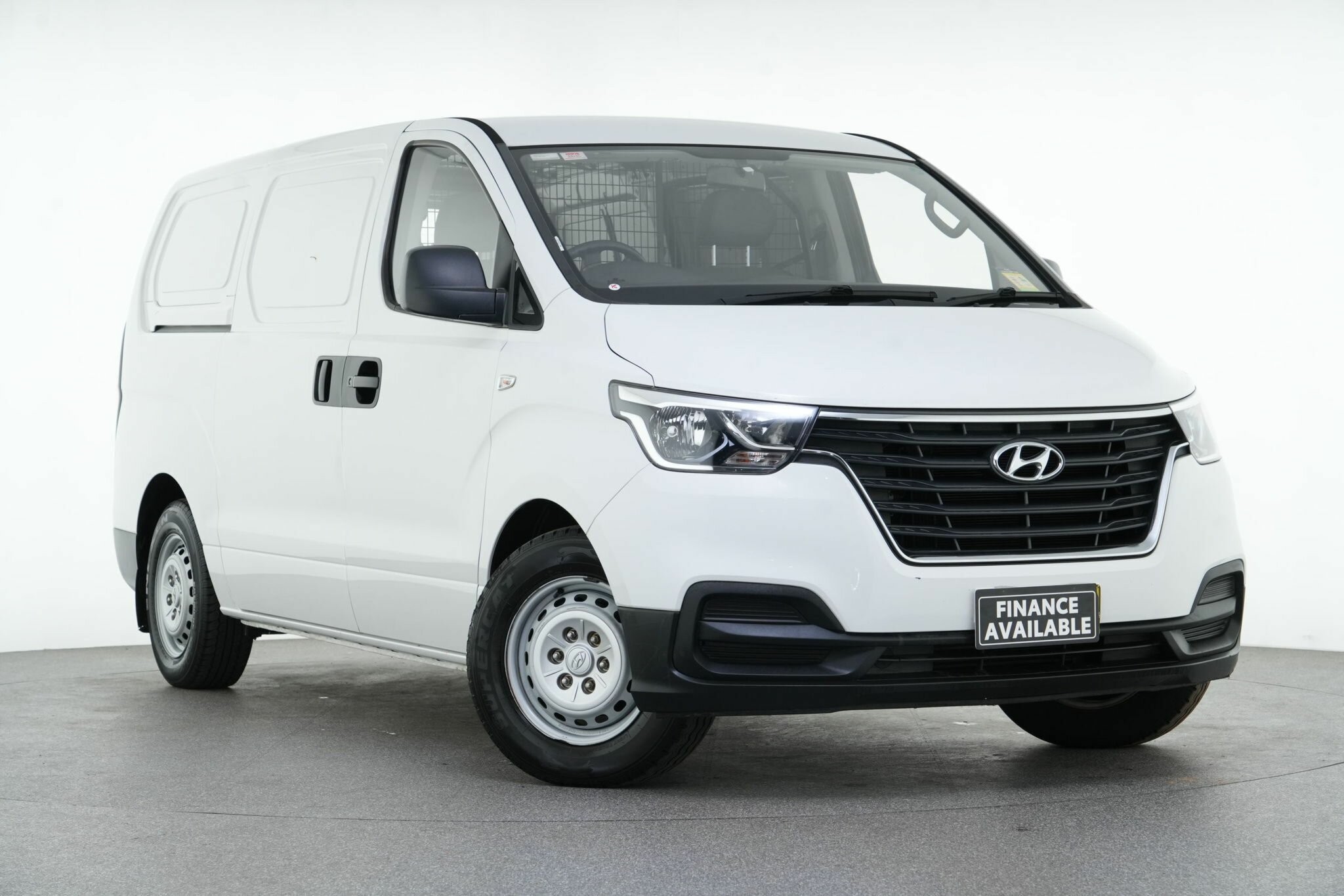 Hyundai Iload image 1