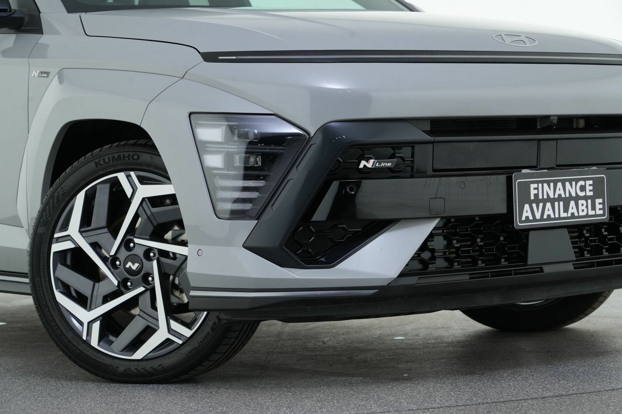 Hyundai Kona image 2