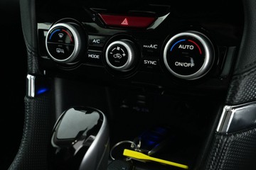 https://vehicle-cdn.autoleague.cloud/30641_U512546_25.jpg