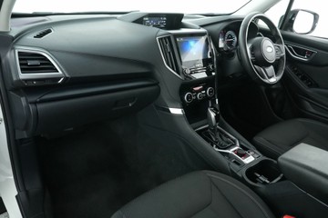 https://vehicle-cdn.autoleague.cloud/30641_U512546_27.jpg