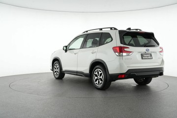 https://vehicle-cdn.autoleague.cloud/30641_U512546_5.jpg