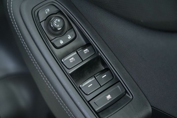 https://vehicle-cdn.autoleague.cloud/30641_U512548_15.jpg