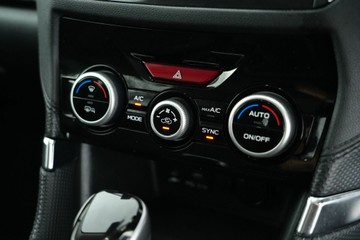 https://vehicle-cdn.autoleague.cloud/30641_U512548_24.jpg